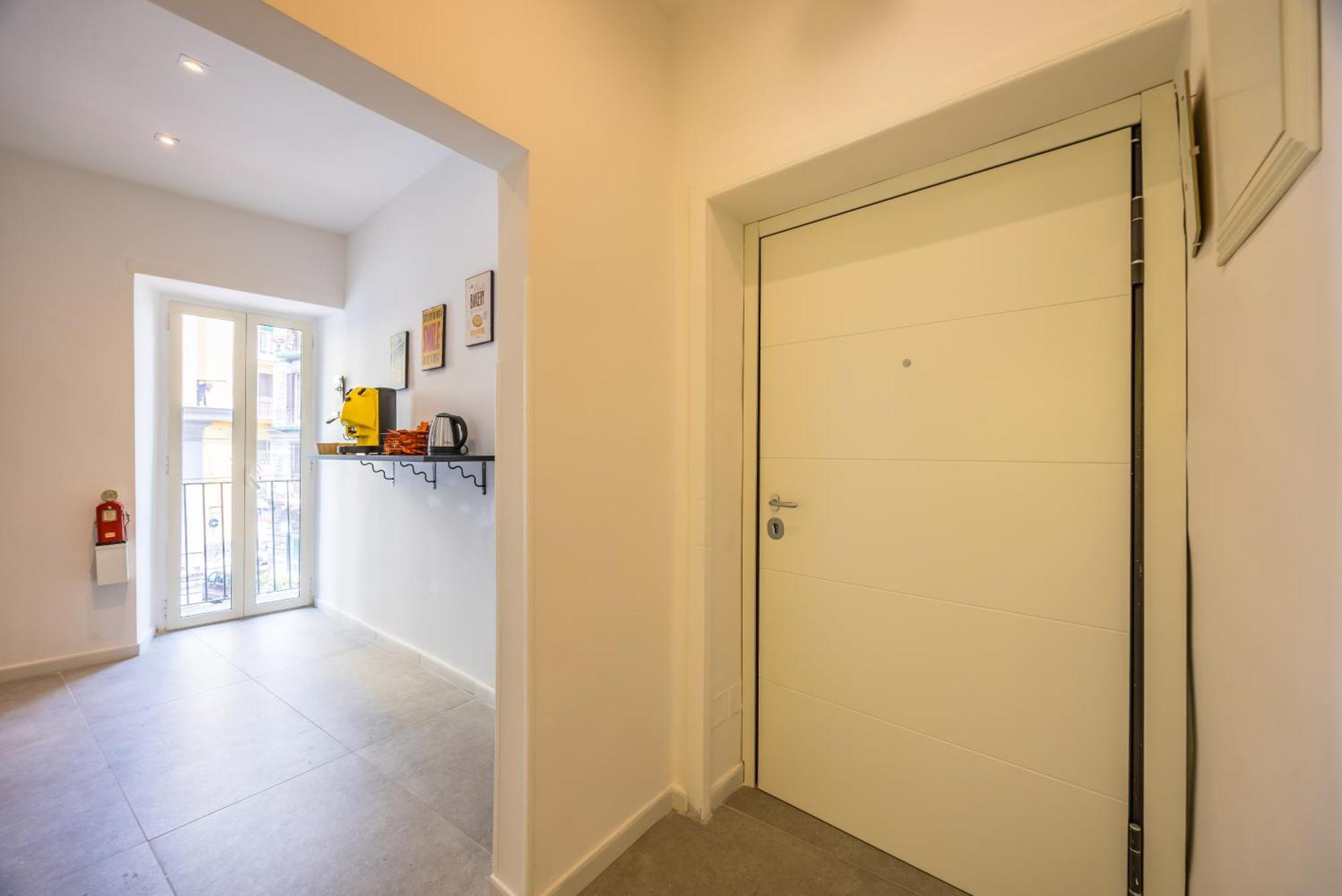 Nefelu Guest house Naples