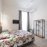 Nefelu Apartment